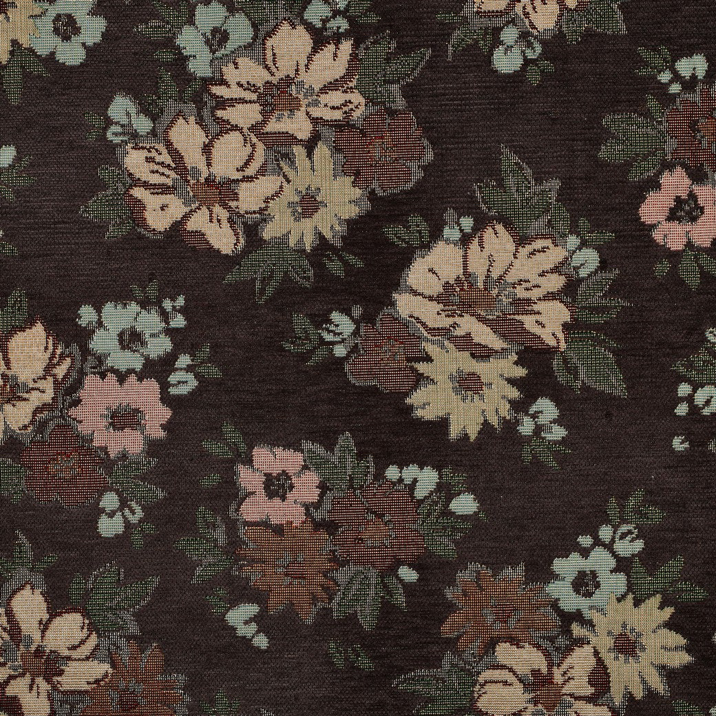 Fleurs en tapisserie aux accents dorés sur fond brun