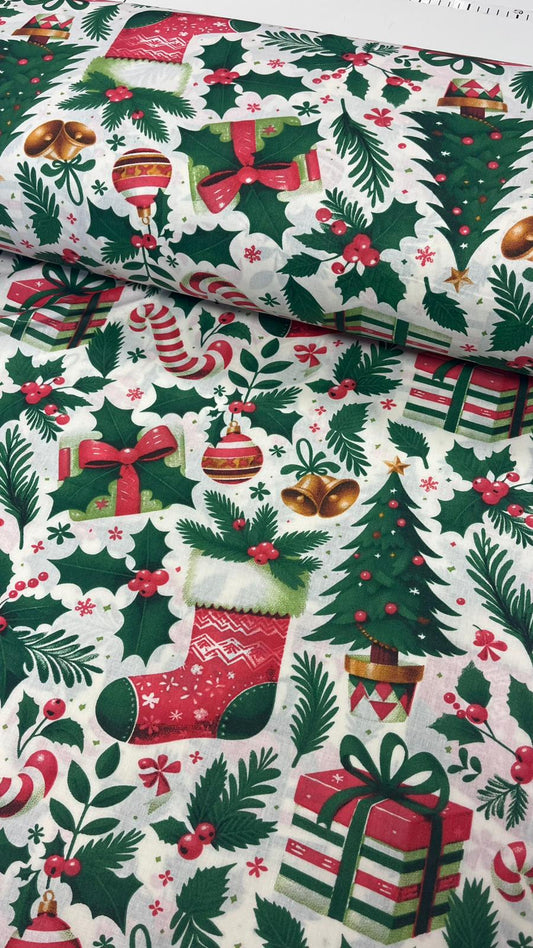 Image avec tissu 100 % coton - Noël – disponible en ligne chez les tissus Charlotte