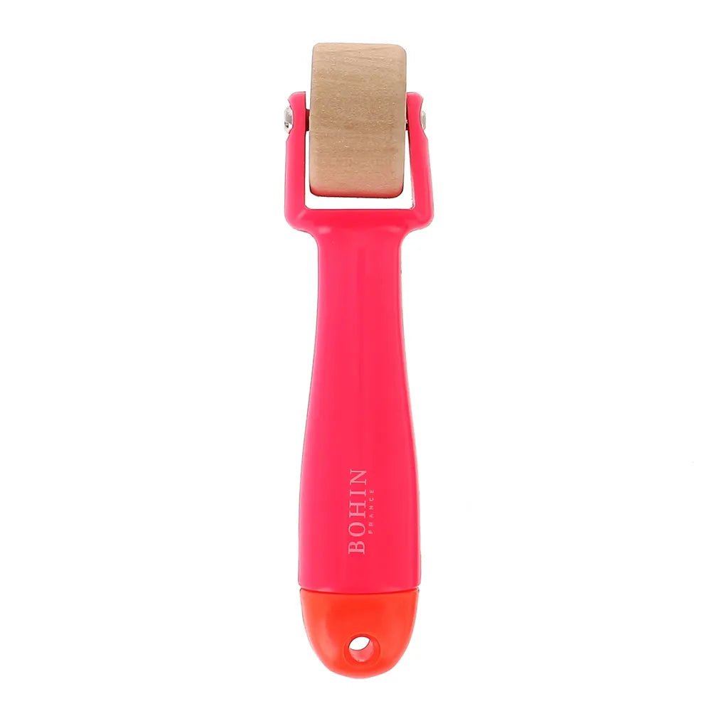Image du rouleau presse-coutures BOHIN 15 cm – disponible en ligne chez Šarlotes audumi