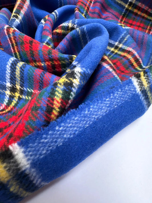 Italian tweed checkered fabric | 76% polyamide | 15% wool | 9% cotton | 290 g/m² | 150 cm