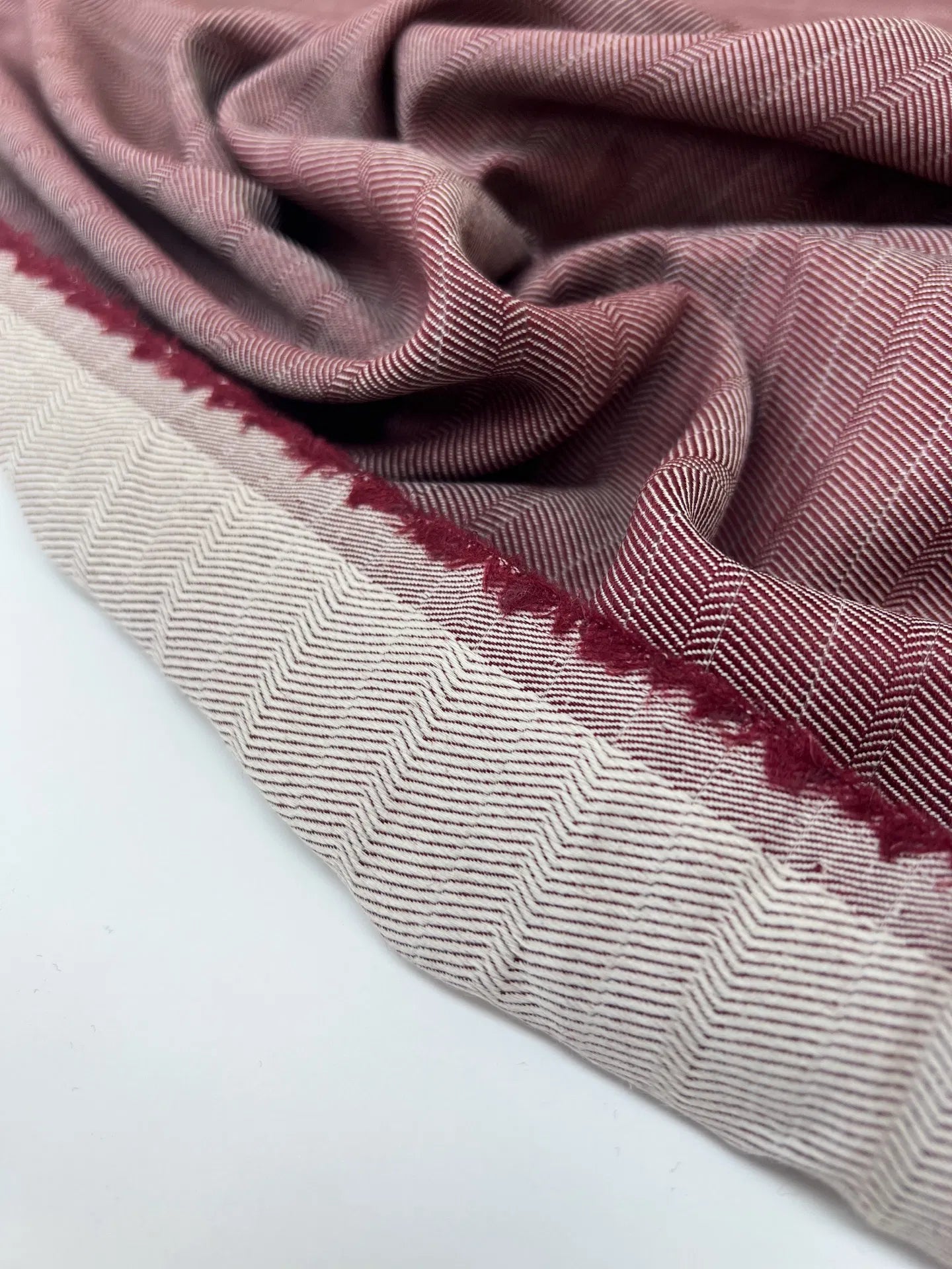Italien tweed suiting fabric | 73% wool | 27% polyester | 180 g/m² | 165 cm