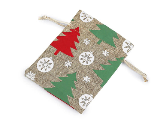 Image d’un sac à thème de Noël | 10×13 cm | tons variés – disponible chez Šarlotes audumi