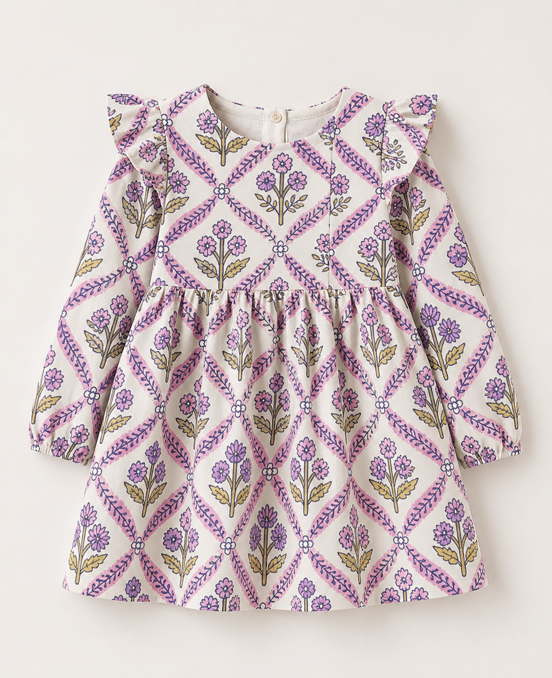 Tissu 100 % coton imprimé à la main - motif lilas 110 g/m² – disponible chez Šarlotes audumi