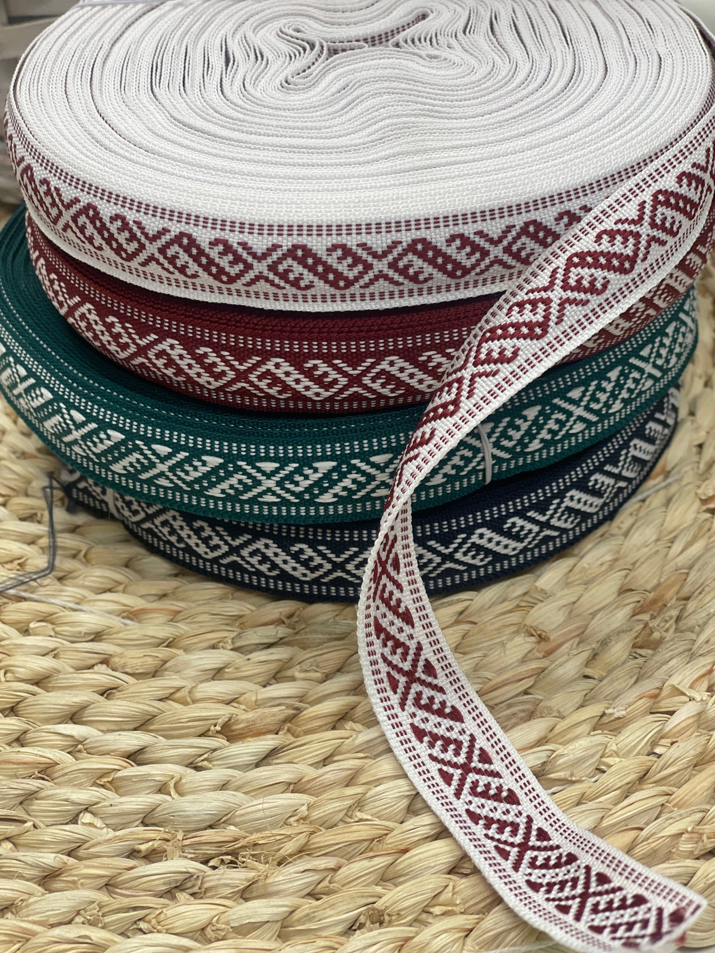 Traditional ribbon, 15 mm wide - burgundy with white pattern - LV