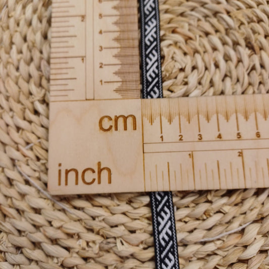 Traditional ribbon, belt Ūsiņš 12mm-black-LV