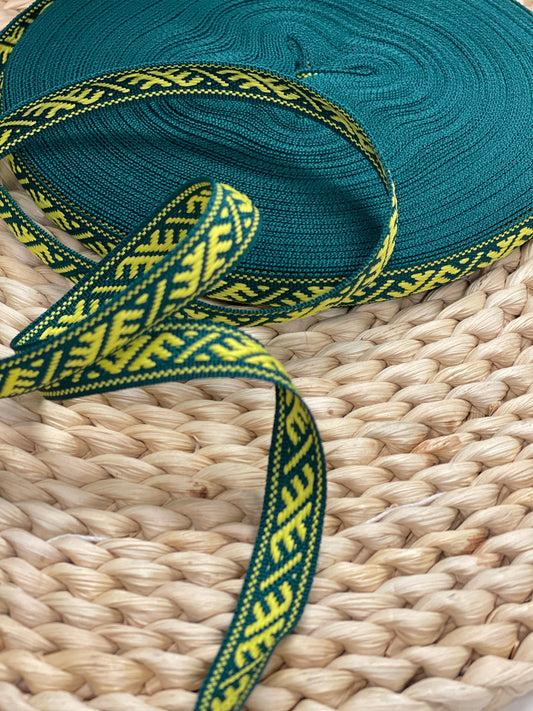 Traditional ribbon, Ūsiņš sash 12mm - green with yellow - LV
