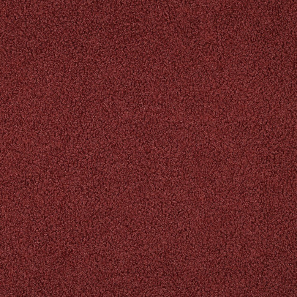 Image avec teddy en polaire bordeaux fumé – disponible en ligne chez Šarlotes audumi