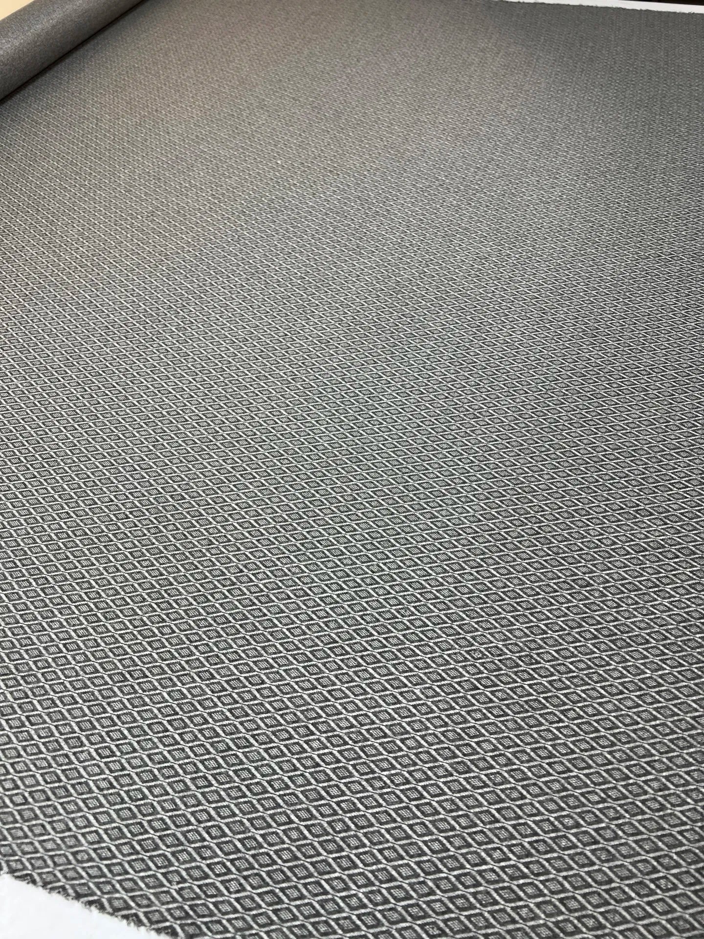 Wool jacquard - geometric pattern 250 g/m²