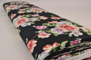 Tissu 100 % viscose - fleurs sur fond noir 100 g/m²