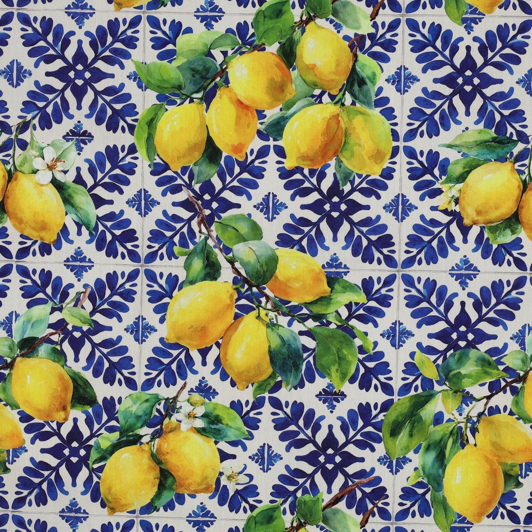Image de tissu en viscose et coton - citrons 110 g/m² – disponible chez Šarlotes audumi