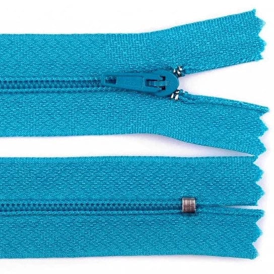 Closed zipper - turquoise blue
