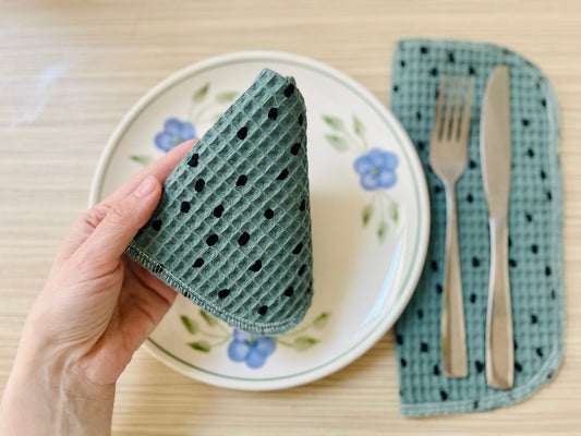 Serviettes en tissu gaufré ? - Šarlotes audumi