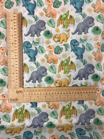 Image de tissu 100 % coton - dino 125 g/m² – disponible chez Šarlotes audumi