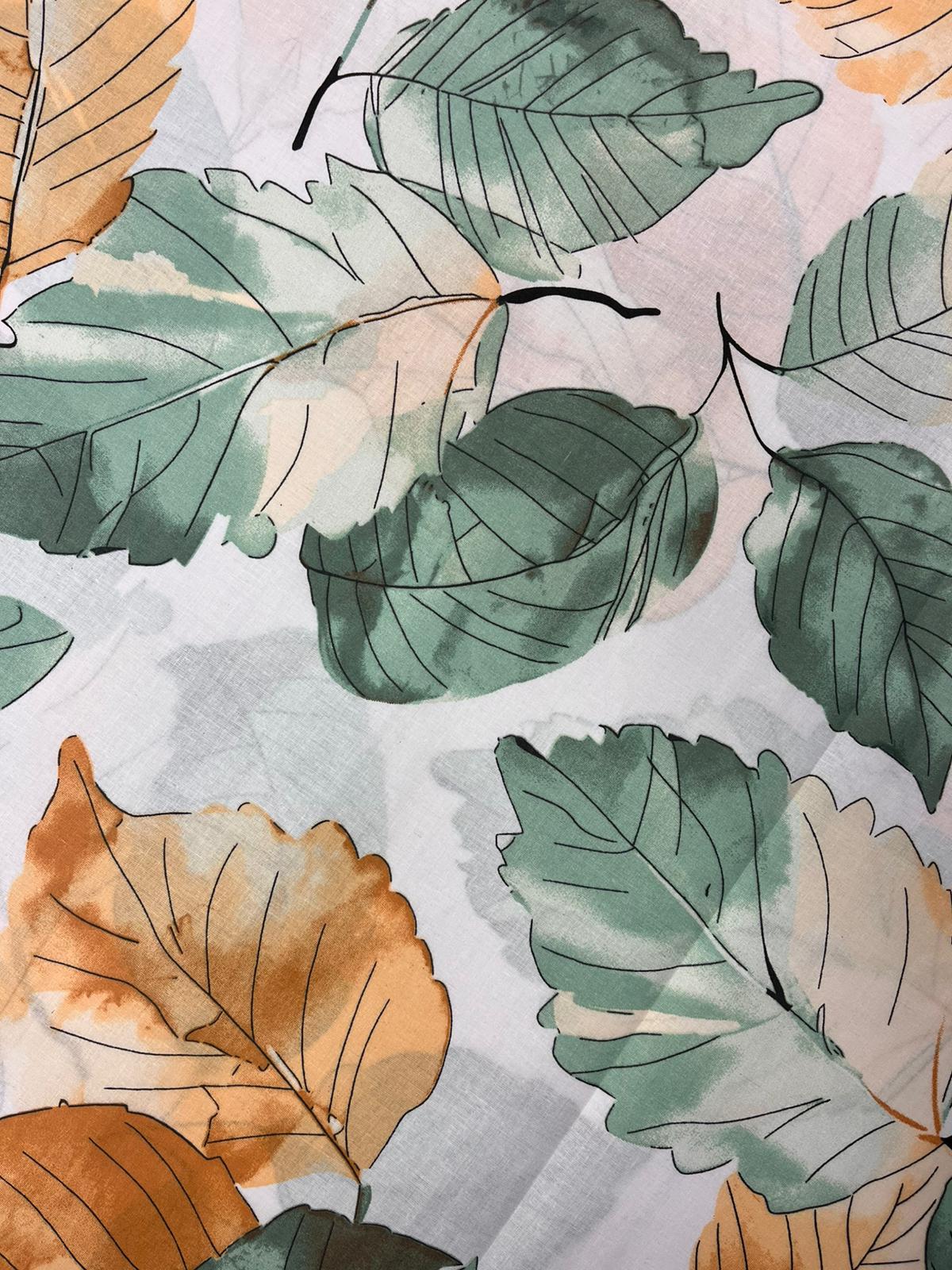 Image avec tissu 100 % coton à feuilles, 125 g/m² – disponible chez Šarlotes audumi
