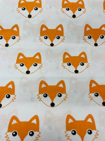 Image with 100% cotton fabric - foxes 125 g/m² – available at Šarlotes audumi