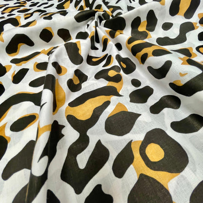 100% Cotton fabric- leopard print 220cm 125 g/m²