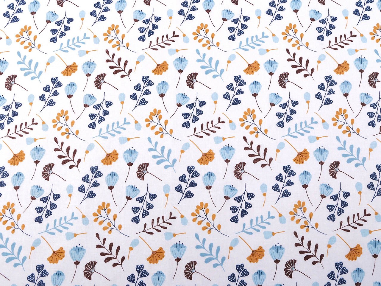 100% Cotton fabric - small blue flowers 125 g/m²