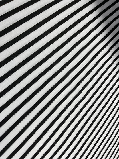 Tissu 100 % coton - lignes noires et blanches 125 g/m²