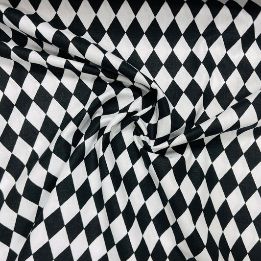100% Cotton fabric - black and white diamonds 125 g/m