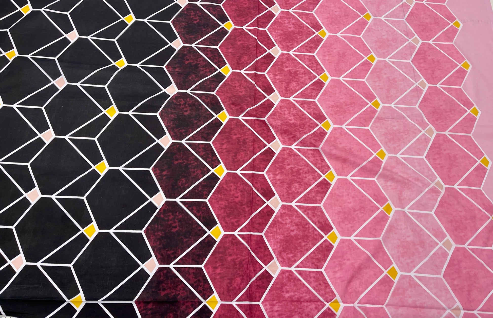 100% Cotton fabric - black and pink geometric patterns 125 g/m²