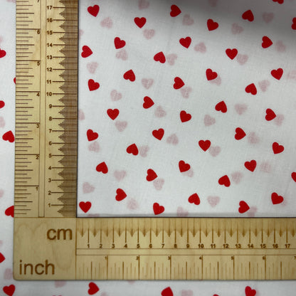 100% Cotton fabric - hearts on a white background 125 g/m