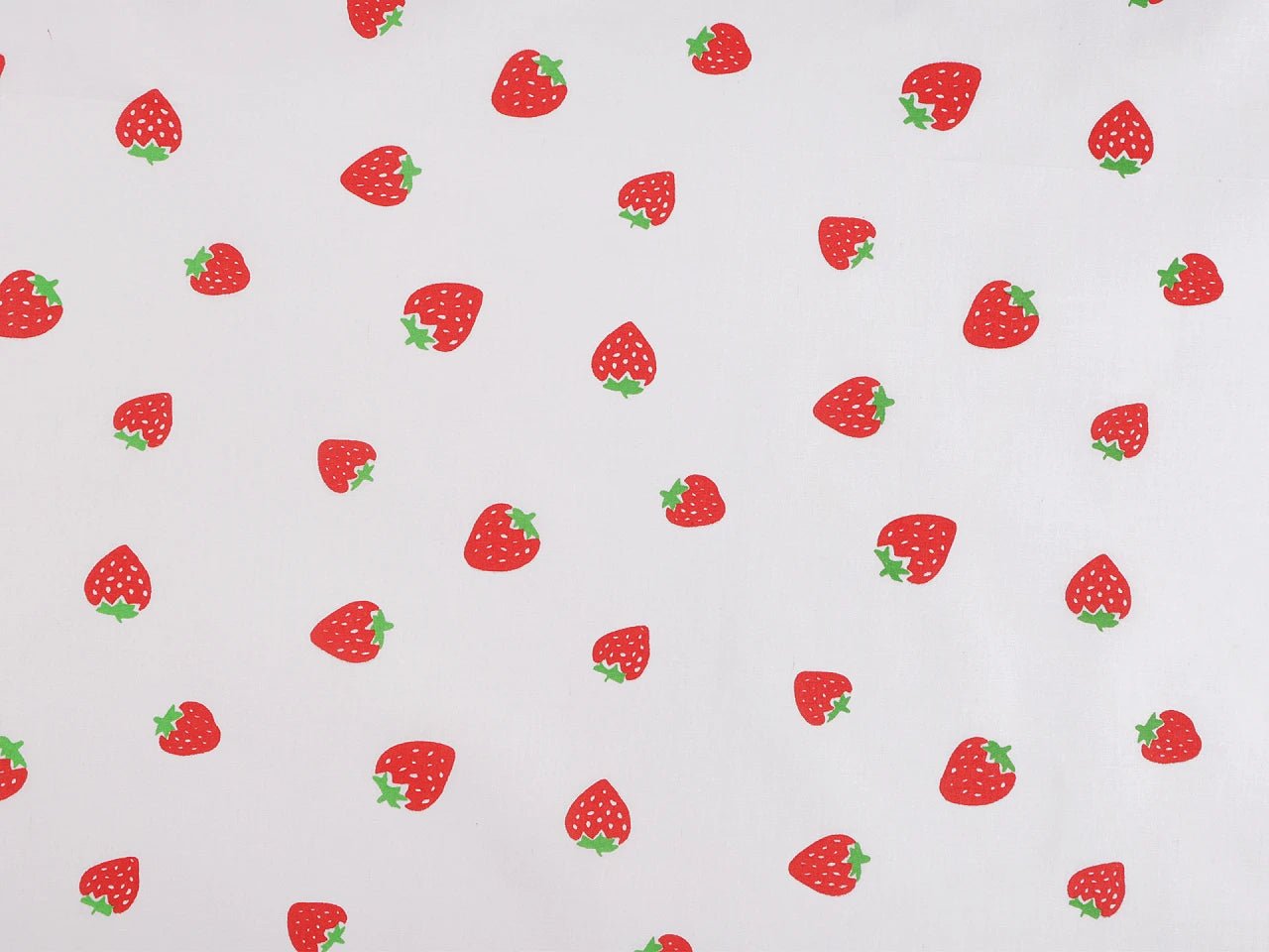 Bild mit 100% Baumwollstoff mit Erdbeeren 125 g/m² – erhältlich bei Šarlotes audumi