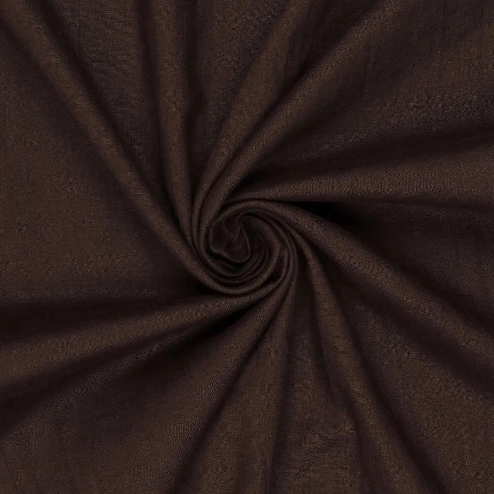 Image du tissu en lin 100 % adouci - chocolat 165 g/m² - disponible chez Šarlotes audumi
