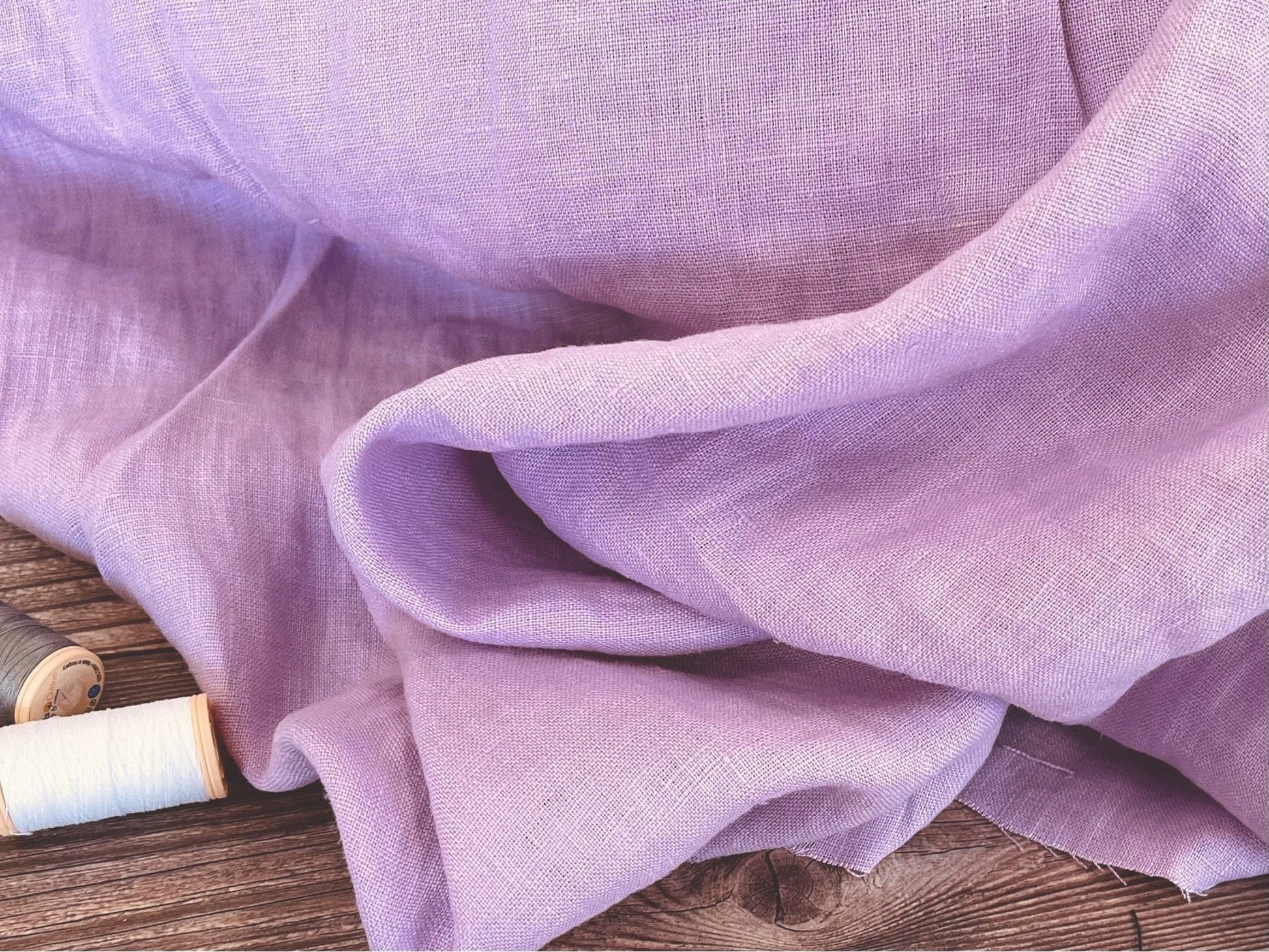 100% softened linen in light lavender 205 g/m²
