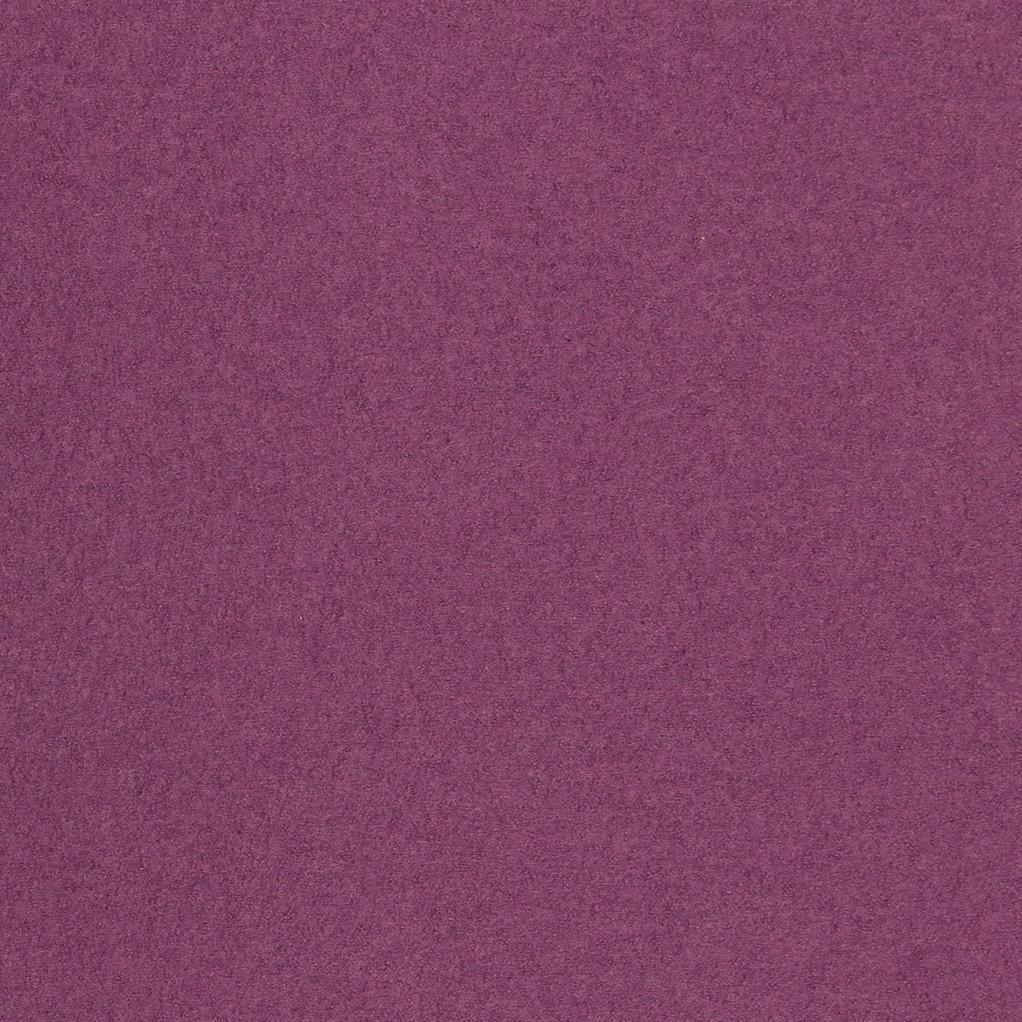 100% wool fabric - lilac 385 g/m²