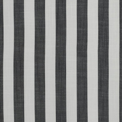 Image du tissu 100 % viscose à rayures, 180 g/m² – disponible chez Šarlotes audumi