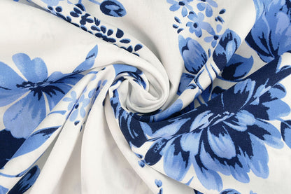 100 % tissu en viscose - motif floral bleu 95 g/m²
