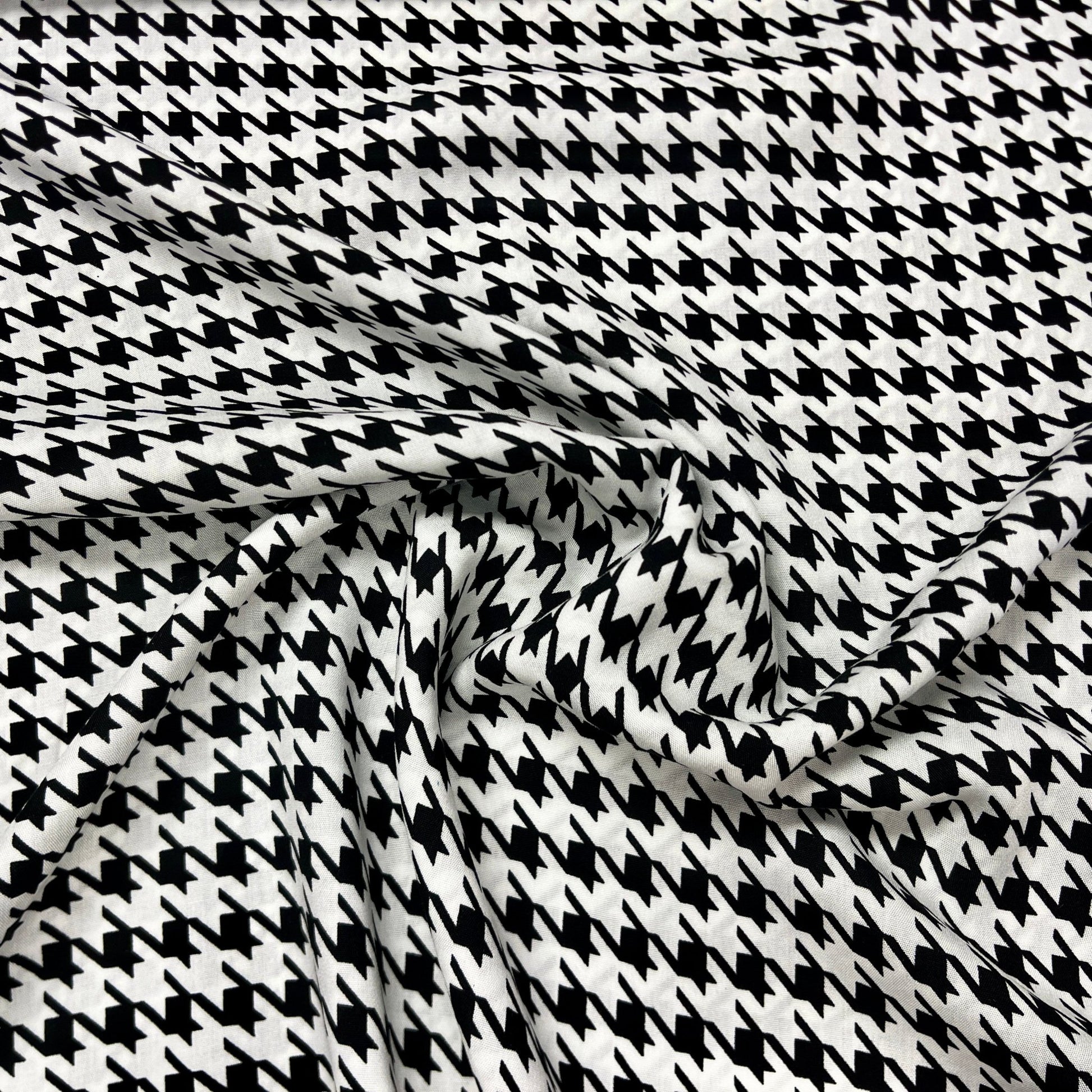 Tissu 100 % viscose - motif pied-de-poule 100 g/m²