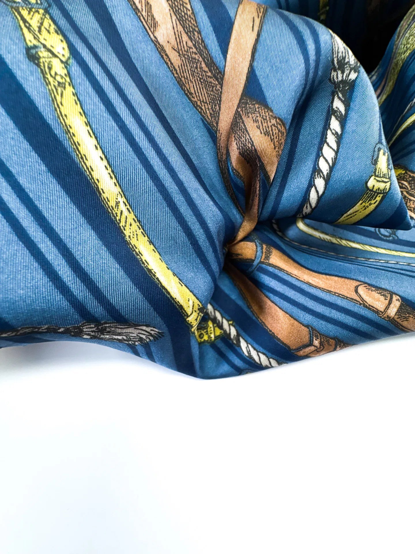 Satin de soie 100 % - imprimé graphique 55 g/m²