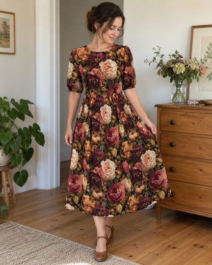 Tissu en gabardine de viscose - pivoines et roses
