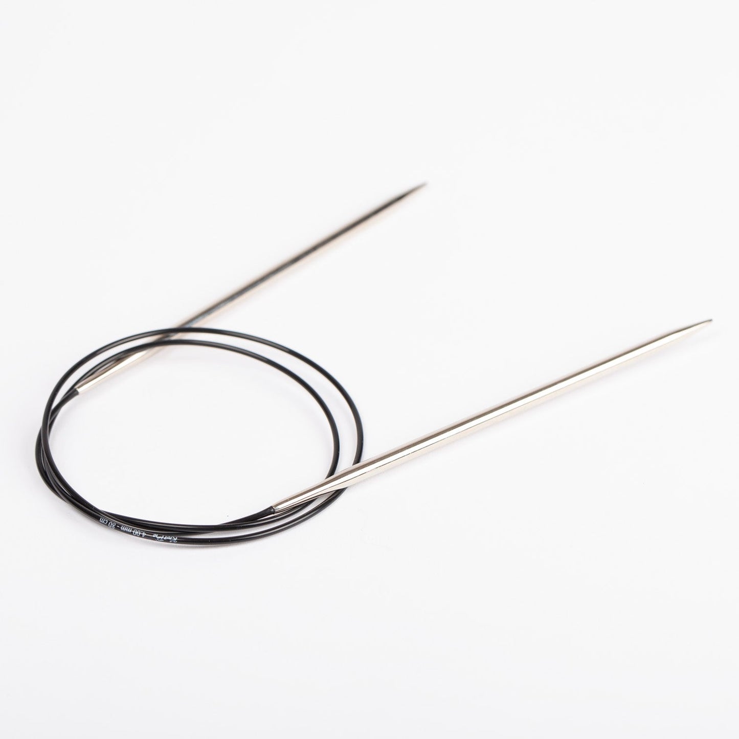Image des aiguilles à tricoter circulaires DROPS en laiton 80 cm | 2.0 mm – 10.0 mm – disponibles chez Šarlotes audumi