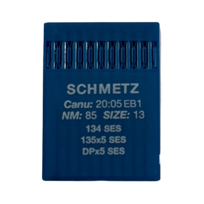 Image de machines à coudre industrielles SCHMETZ DPx5 SES – pour mailles et vêtements de sport (10 pièces) – disponible chez Šarlotes audumi