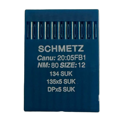 Image avec les aiguilles pour machines à coudre industrielles SCHMETZ DPx5 SUK – pour maille et denim (10 pcs) – disponible chez Šarlotes audumi