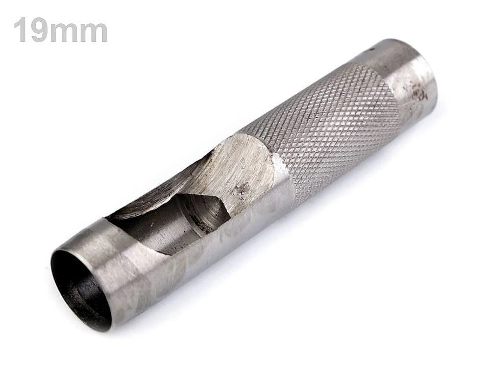 Image du poinçon pour tissu et cuir Ø14; 17; 18; 19; 20; 22 mm – disponible chez Šarlotes audumi