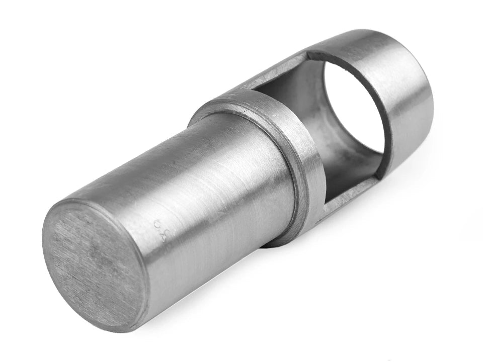 Image d’un poinçon à trous pour tissu et cuir Ø14; 17; 18; 19; 20; 22 mm – disponible chez Šarlotes audumi