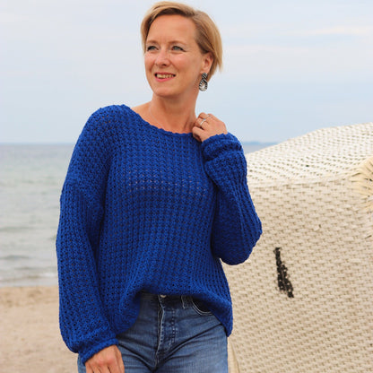 Image avec maille épaisse 100 % coton - bleu royal 615 g/m² – disponible chez Šarlotes audumi