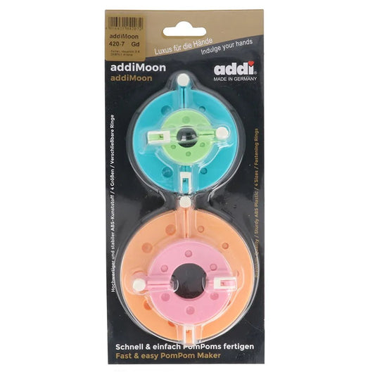 Image du kit d’anneaux pour fabriquer des pompons Addi Moon | 4 tailles – disponible chez Šarlotes audumi