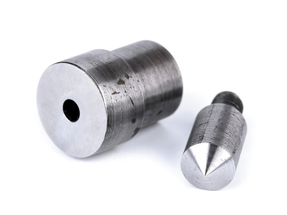 Hole-punching die attachment for rings Ø5; 7; 8; 10 mm