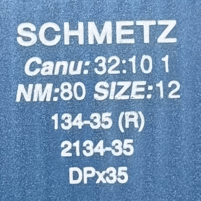 Image des aiguilles universelles pour machines à coudre industrielles SCHMETZ DPx35, 134-35 R, 10 pièces – disponibles en ligne chez Šarlotes audumi