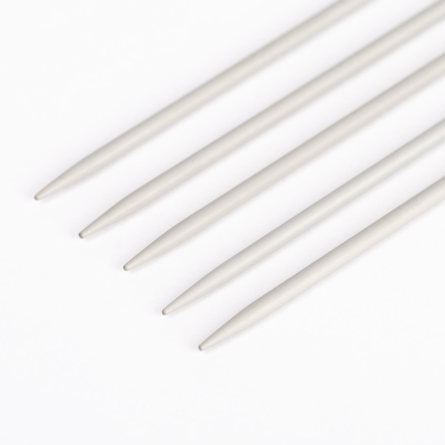 Stricknadeln DROPS basic – Aluminium (20 cm) | 2,0-5,0 mm