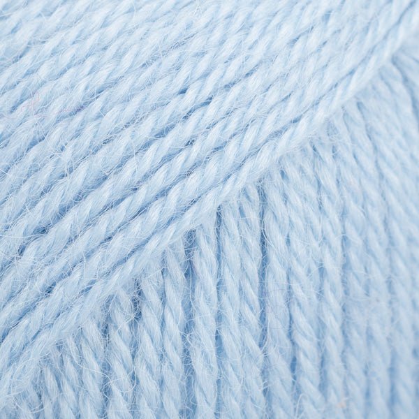 Image du fil DROPS Alpaca - 50 g / 167 m – disponible chez Šarlotes audumi