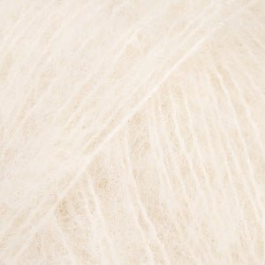 Image of DROPS Brushed Alpaca Silk yarn - 25 g / 140 m – available at Charlotte's Fabrics