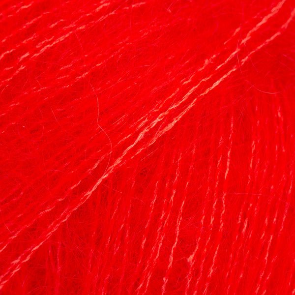 Image de la laine DROPS Kid-Silk - 25 g / 210 m – disponible chez Šarlotes audumi