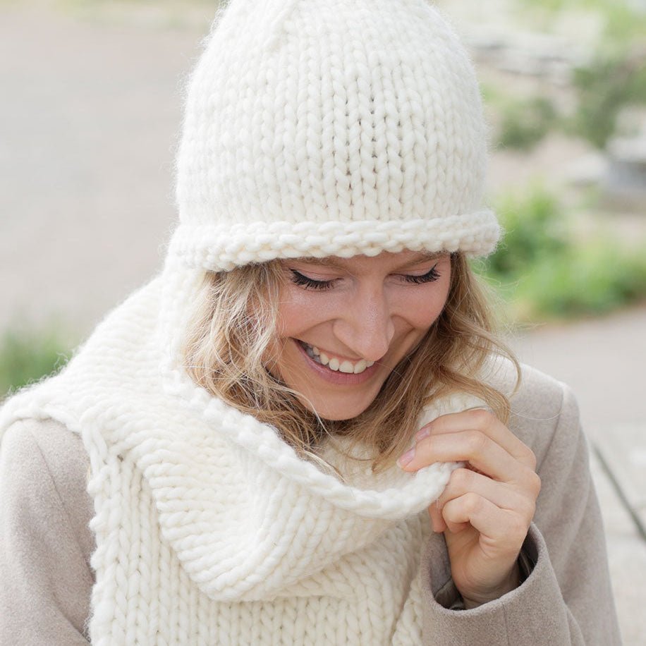 Image of DROPS Polaris yarn - 36 g / 100 m – available at Charlotte's Fabrics
