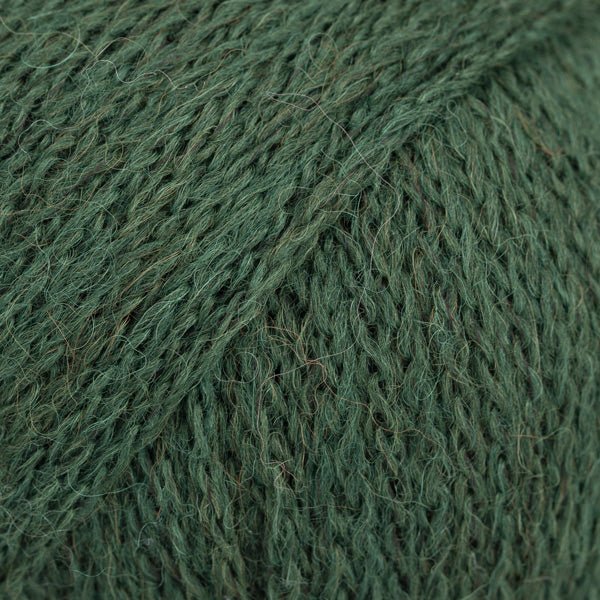 Image du fil DROPS Sky - 50 g / 190 m – disponible chez Šarlotes audumi