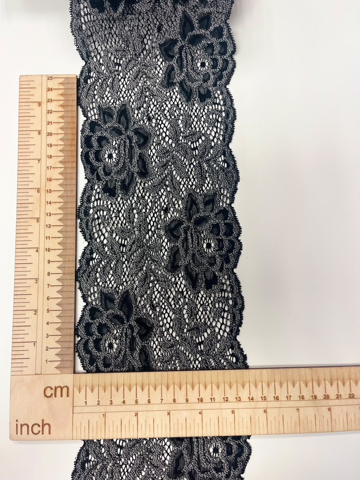 Image of stretch floral lace 14 cm black with grey – available online at Šarlotes audumi